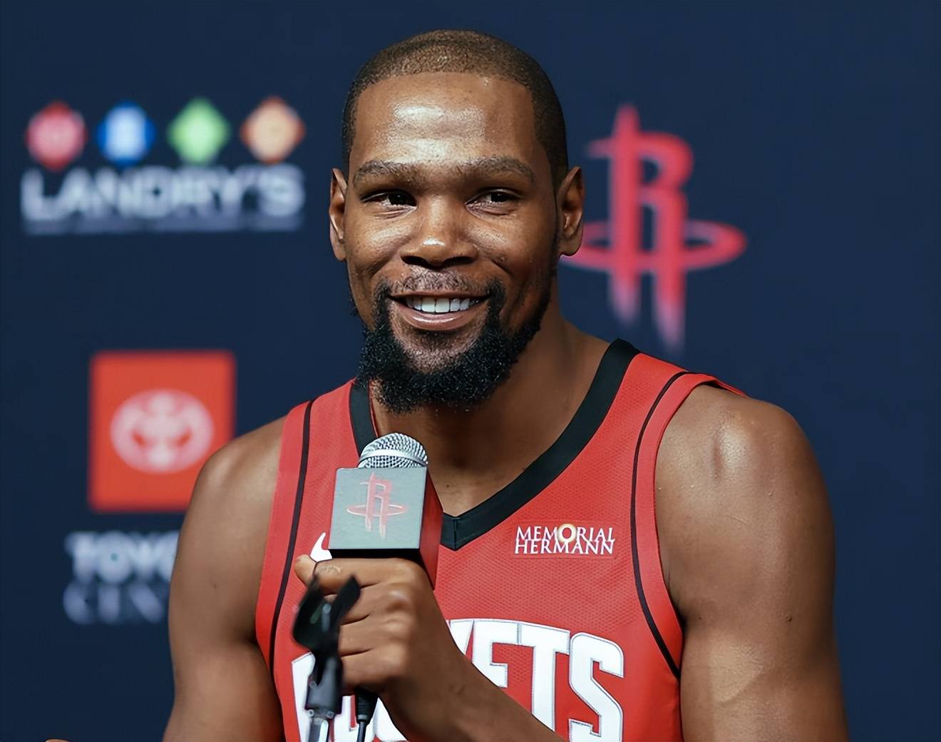 详解棒球规则中的历史号码退役标准