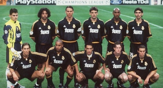 阿根廷球员看女儿球赛时与他人发生争执，被汽车钥匙刺伤头部