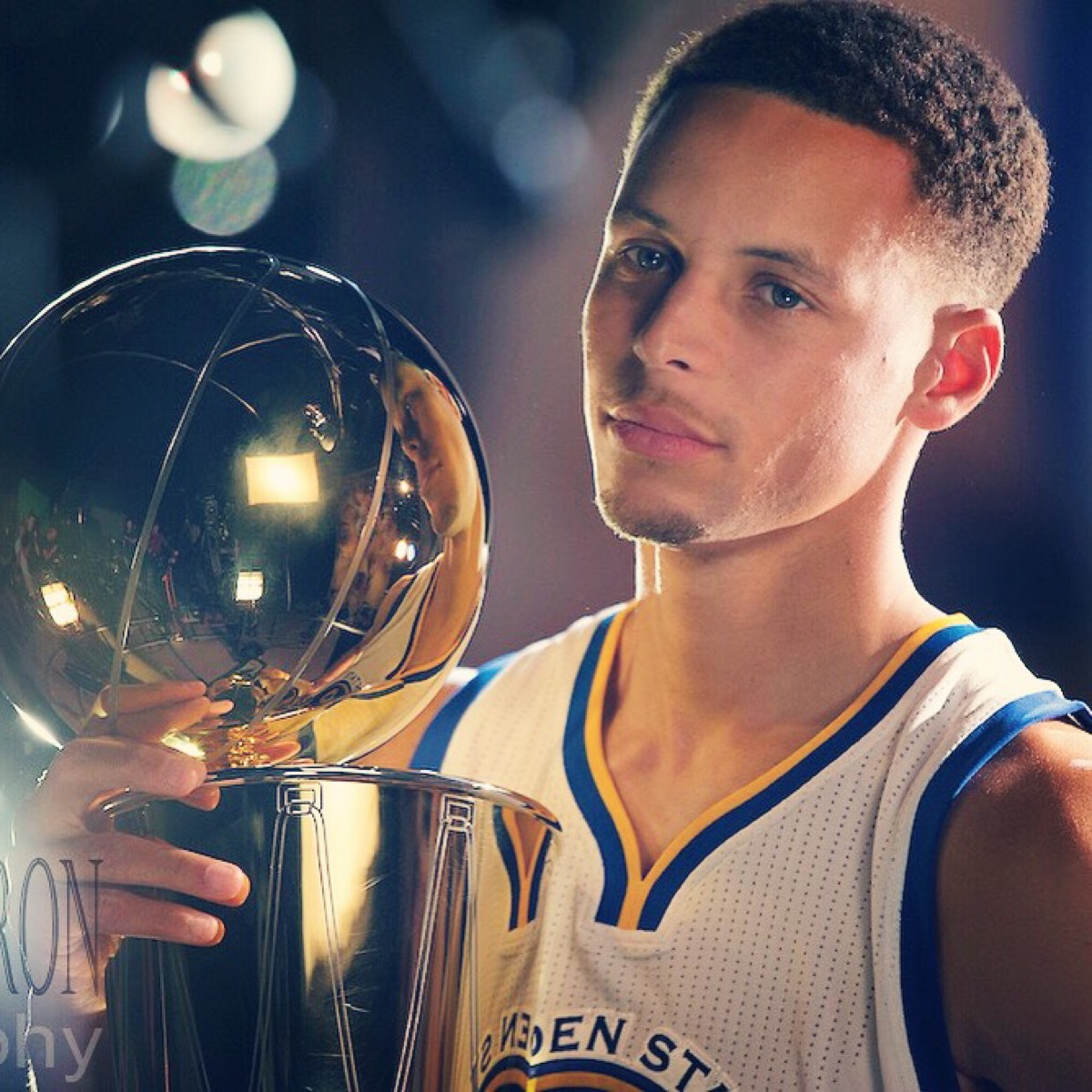 皇马对阵塞尔塔大名单：阿诺德因伤缺阵，卡马文加在列