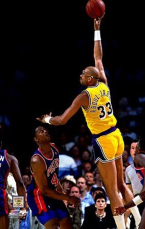 详解棒球规则中的极端布阵限制禁令