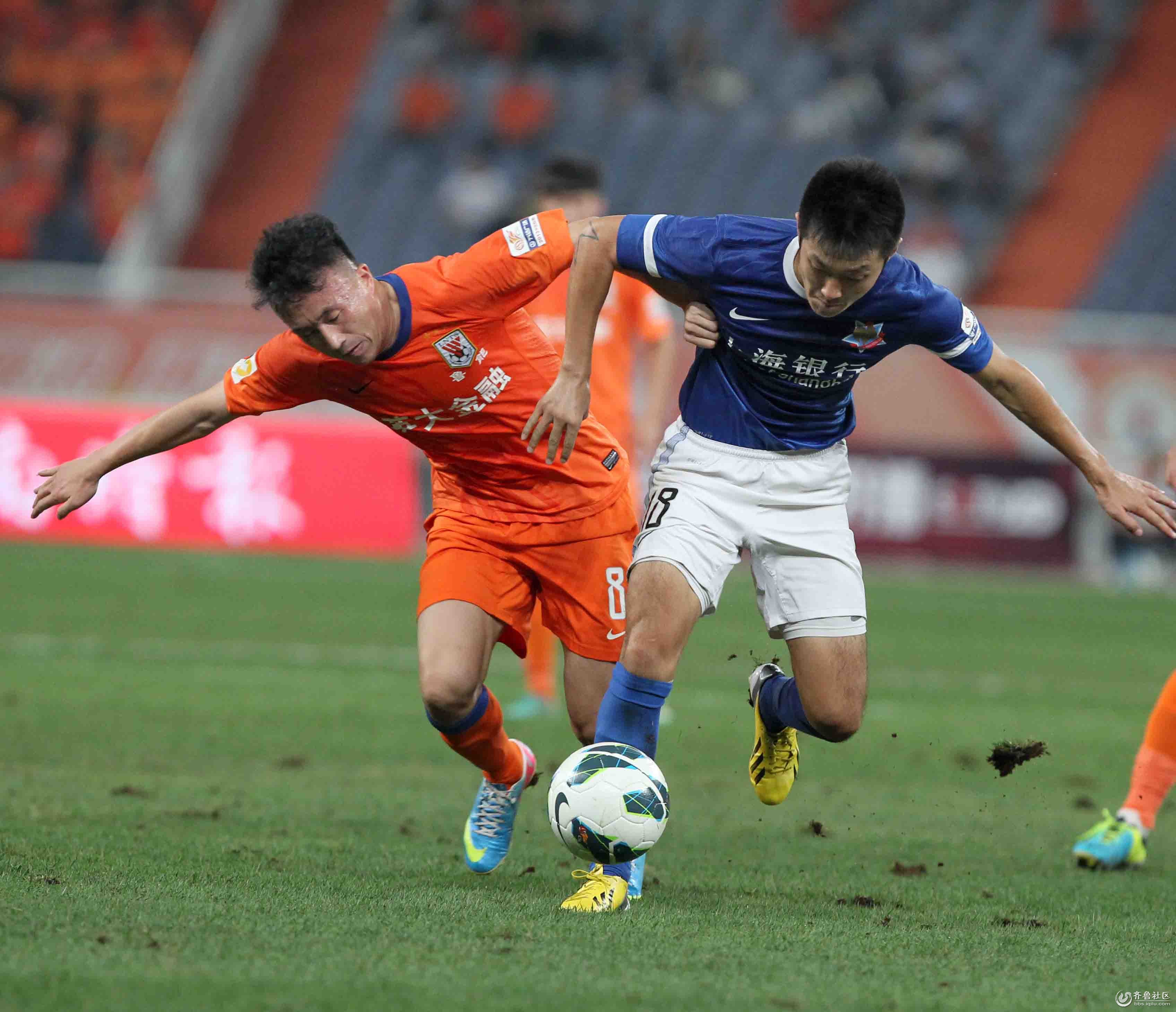 史诗级转会！大巴黎趁乱求购巨星，开价超过1亿欧，再冲欧冠冠军