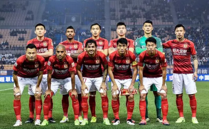 电竞世界杯“十年大奖”完整名单盛大揭晓：Faker、ZywOo等领衔，《英雄联盟》入选